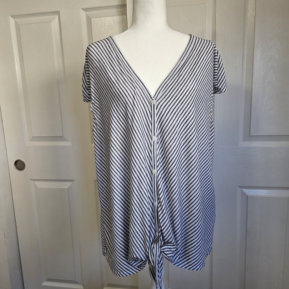 Max Studio Black and White Striped Button-Down Top